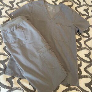 FIGS Scrub Set - Space Grey